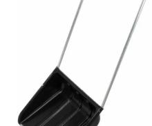 Скрепер снежный пластиковый с П-образной ручкой и металлической планкой 710х530мм