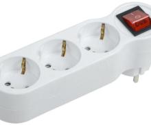 Разветвитель 3-м 16А IP20 Т-01/03В 2P+PE с выкл. бел. IEK WTP10-16-03-ZK-K01